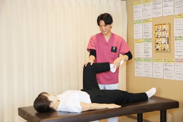 ＼手術になるかも、と思っていた方も…／   実際に当院で改善された方の声をご紹介します。